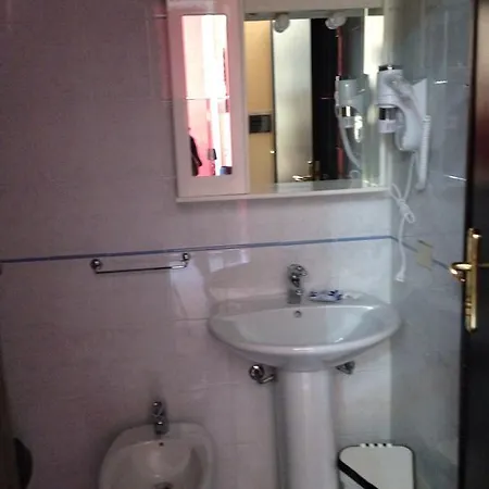 Da Sofia, 3* 皮肖塔